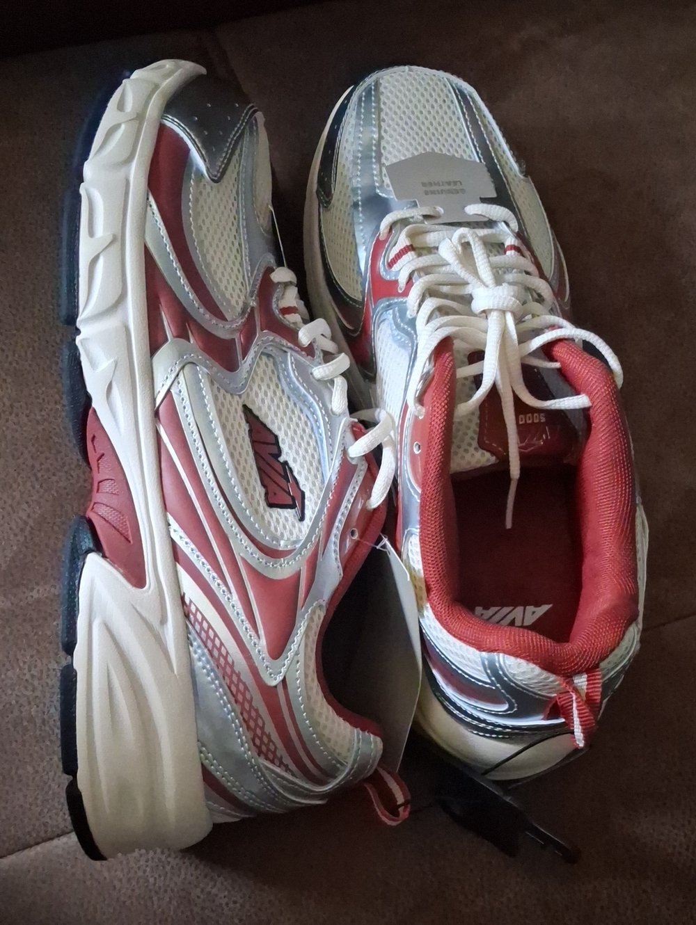 Avia Men's 5000 MET Athletic Running Sneakers in Red and Cream Size 11